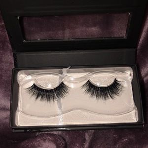 Lilly ghalichi 3D false lashes